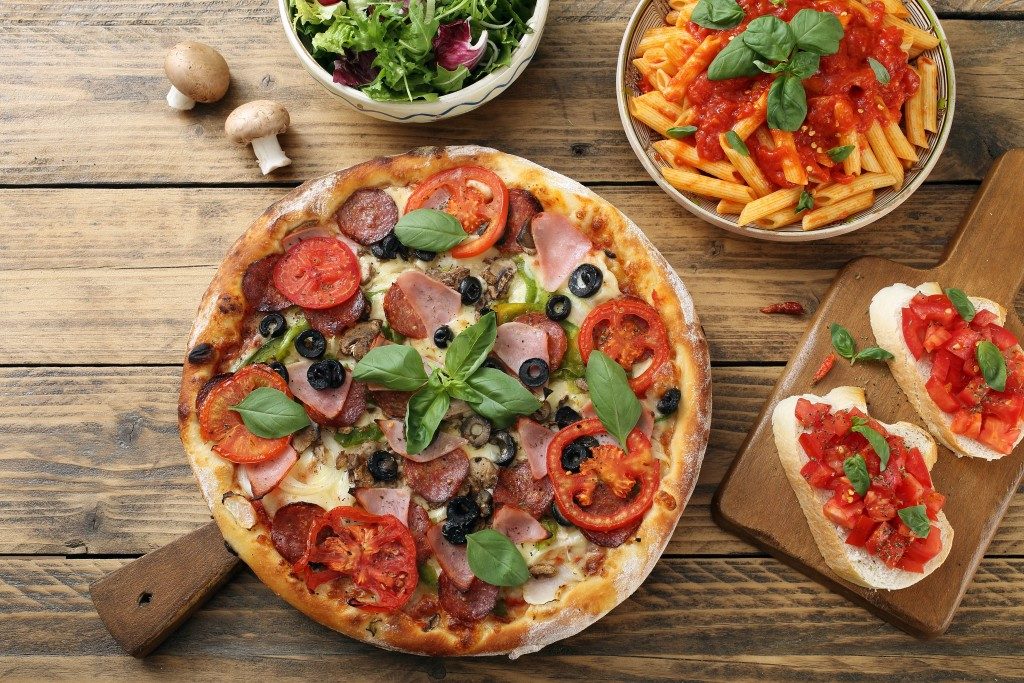 pizza with other italian meals